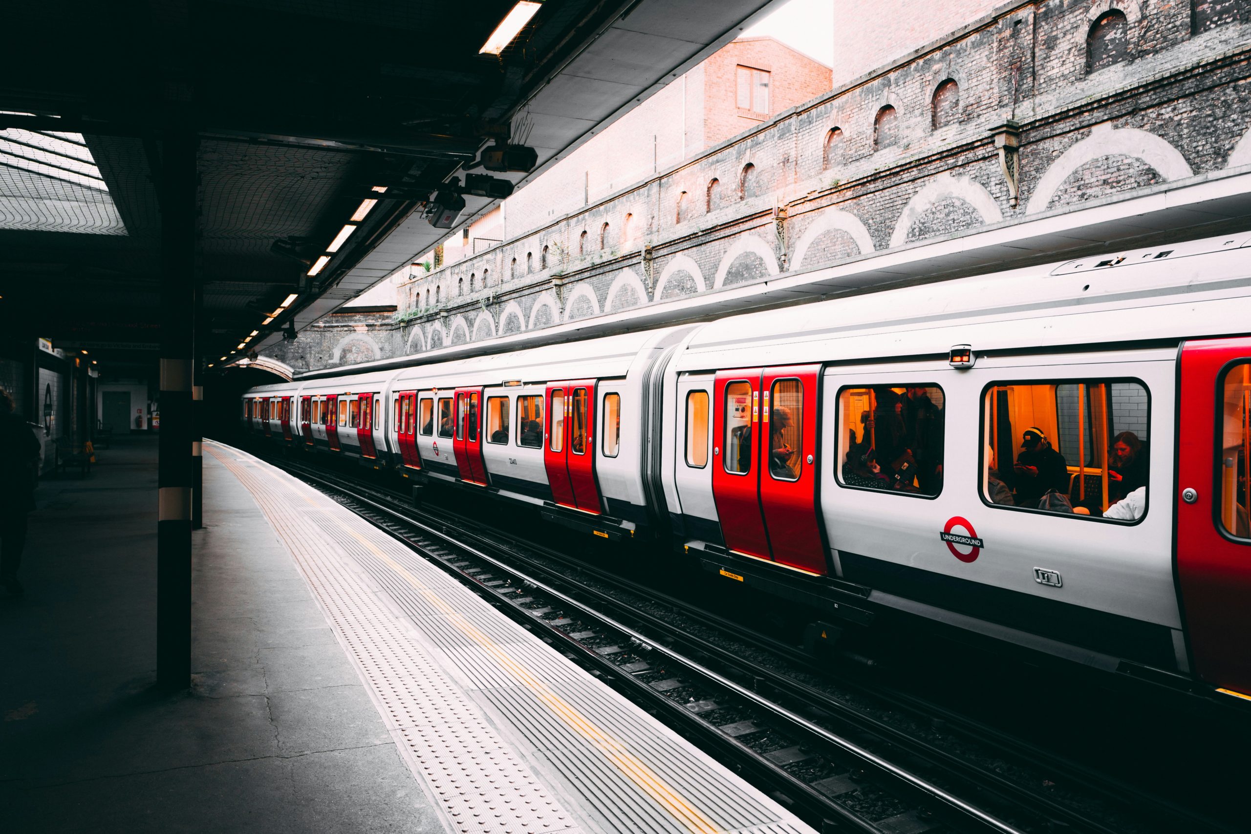 tomas-anton-escobar-PHyF2mCMei0-unsplash